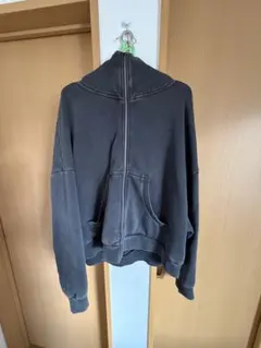 entire studios eternal zip foodieのサムネイル