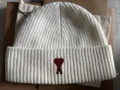 AMI PARISホワイト ニット帽