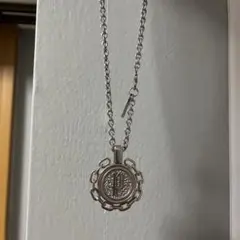 ポリス ネックレス