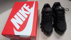 Nike Shox ナイキ　ショックス　 スニーカー