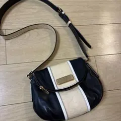 マークバイマークジェイコブス☆ショルダーバッグ レザーバイカラーブラックホワイト