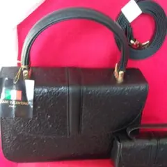 ⭐【再三値引】ヴァレンチノオーストリッチ風バッグ未使用⭐