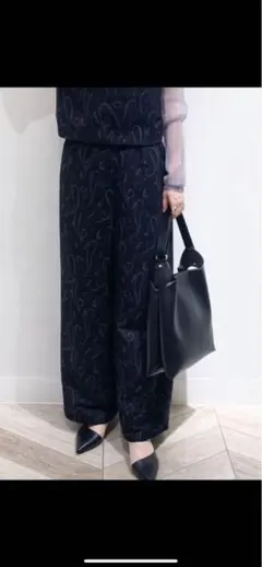 Item thumbnail for item efa8f645-78f1-4ec7-a9cf-995526b1f12a