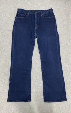 UNIQLO ユニクロ　フレアハイライズジーンズ　32(81.5㎝)