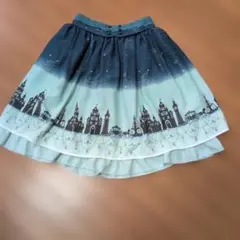 フレアスカート 星空と都市のデザインのサムネイル