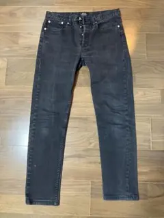 A.P.C. デニムパンツ サイズ28のサムネイル