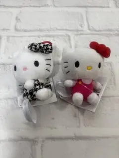 ハローキティ カラビナ付きマスコット　2点