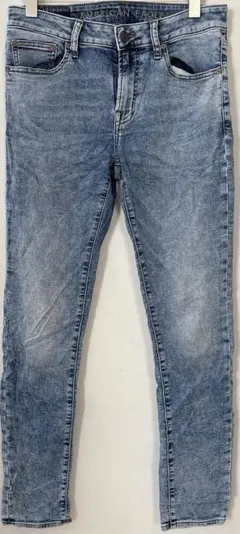 Item thumbnail for item decf87f0-0295-4f16-991b-053317b1d51f