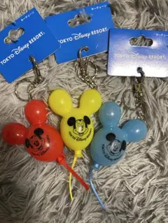東京ディズニーリゾート ミッキーマウス キーホルダー 3個セット　お土産