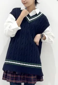 GU ケーブル編み ニットベスト L ネイビー