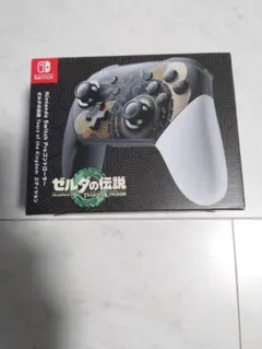 ニンテンドースイッチ　ゼルダの伝説デザイン プロコントローラー