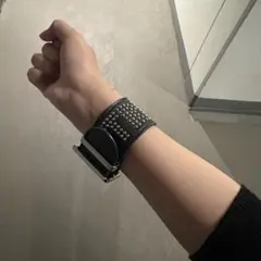 【jouetie】スタッズロゴブレスレット　ブラックのサムネイル