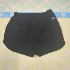 Item thumbnail for item e7c70fb6-afae-4f7c-9da6-942cc892f8a1