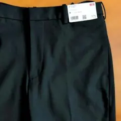 新品未使用タグ付 スマートアンクルテーパードパンツ スラックス ブラック