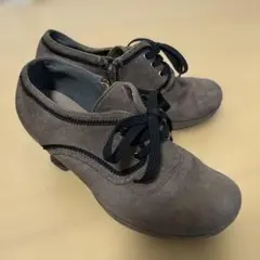 ダークブラウン スエード レースアップ ブーティ