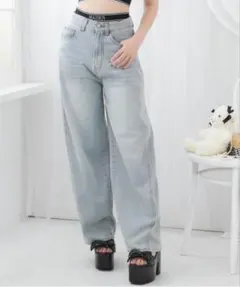 バレルレッグシンプルデニムパンツ　夢展望のサムネイル