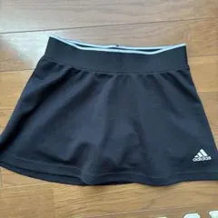 adidas ブラックスカートのサムネイル