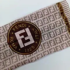 FENDI ズッカ柄 ハンカチ ピンク×ブラウン