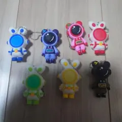 宇宙飛行士風 アクリルキーホルダー 7点セットのサムネイル