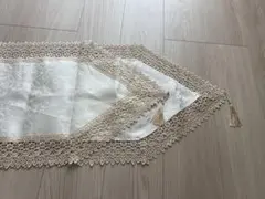 アイボリー レースエッジ テーブルクロス