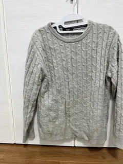 ビームス　グレー ケーブルニットセーター L