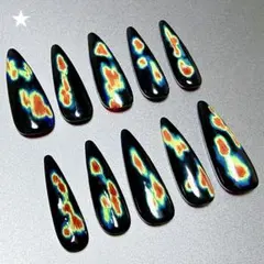 サーモグラフィー　y2k ネイルチップ　サブカル　ウィッシュコア　シズニルック