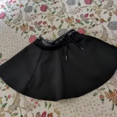 PINKY PALETTE 黒 フレアスカート