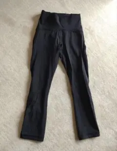 Lululemon ブラック フレアヨガパンツ サイズ8 - メルカリ
