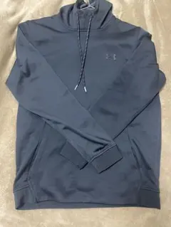 アンダーアーマー　パーカー