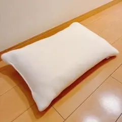 新品 無印 低反発枕のサムネイル