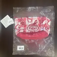 新品　ムーミン　赤　タオル地　ポーチのサムネイル