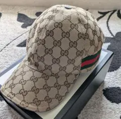 レッド ハンドバッグ