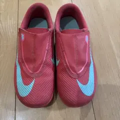 NIKE トレーニングシューズ　19センチ