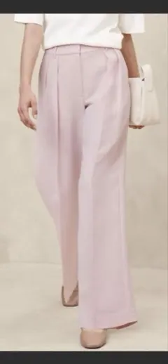 【新品未着用/タグ付き】BANANA REPUBLIC リラックスパンツ