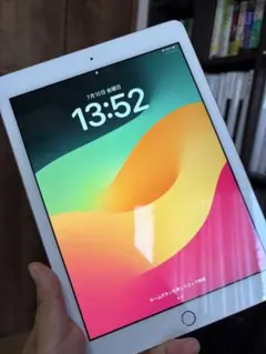 4468【早い者勝ち】電池最良好☆iPad6 第6世代 32GB SIMフリー