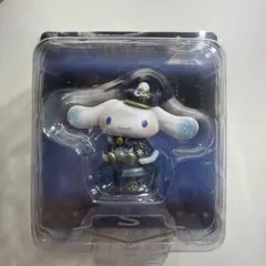 【 ハッピーくじ ホリデーコレクション シナモンロール フィギュア 】