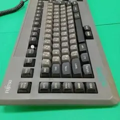 Fujitsu FM TOWNS 日本語キーボード