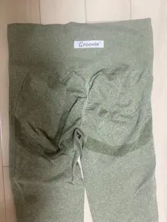 (未使用品)Groovin' オリーブグリーン ヨガパンツ