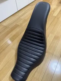 Vツインマグナ バイクシート 2人乗り コブラシート - メルカリ
