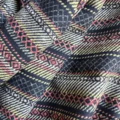 片耳なし❣️柔らか ウール混 幾何学柄 ジャカード生地秋冬幅95×200cm延長可
