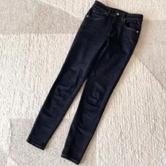 GU ウルトラストレッチスキニージーンズ　ネイビー　61cm