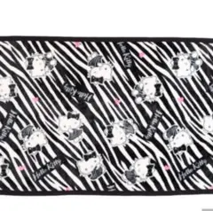 キティ ブランケット ひざ掛け 毛布 ゼブラ柄 しまむら アベイル