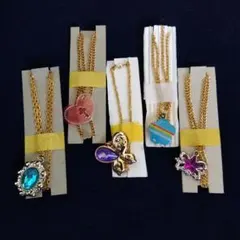 セボンスターのネックレス 5本セットです。