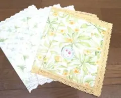 LADUREE タグ付き ランチョンマットとナプキンセット マカロン