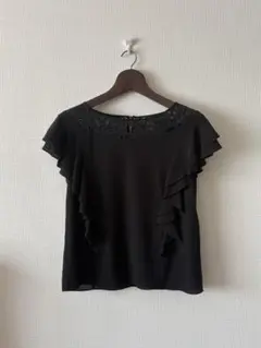 【美品】グレースコンチネンタル ダイアグラム フリル袖トップス 36サイズ 黒