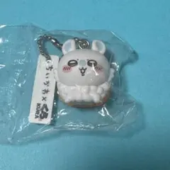 くら寿司　ちいかわ　モモンガ