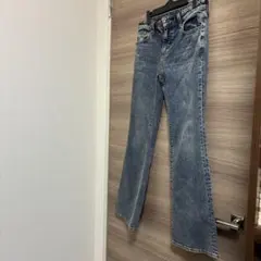 GU ブーツカットデニム・フレアジーンズ