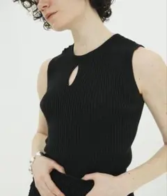 状態綺麗　CLANE: W FACE HALL KNIT TOPSのサムネイル