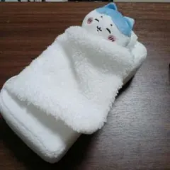 【新品】ちいかわ おふとんぬいぐるみティッシュケース ハチワレのサムネイル