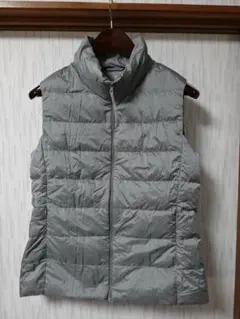 ユニクロ UNIQLO ウルトラライトダウンベスト XL 429452
